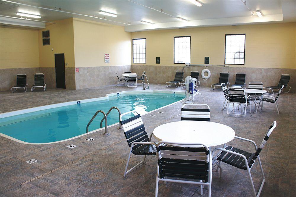 La Quinta Inn & Suites - New River Gorge National Park Съмърсвил Екстериор снимка